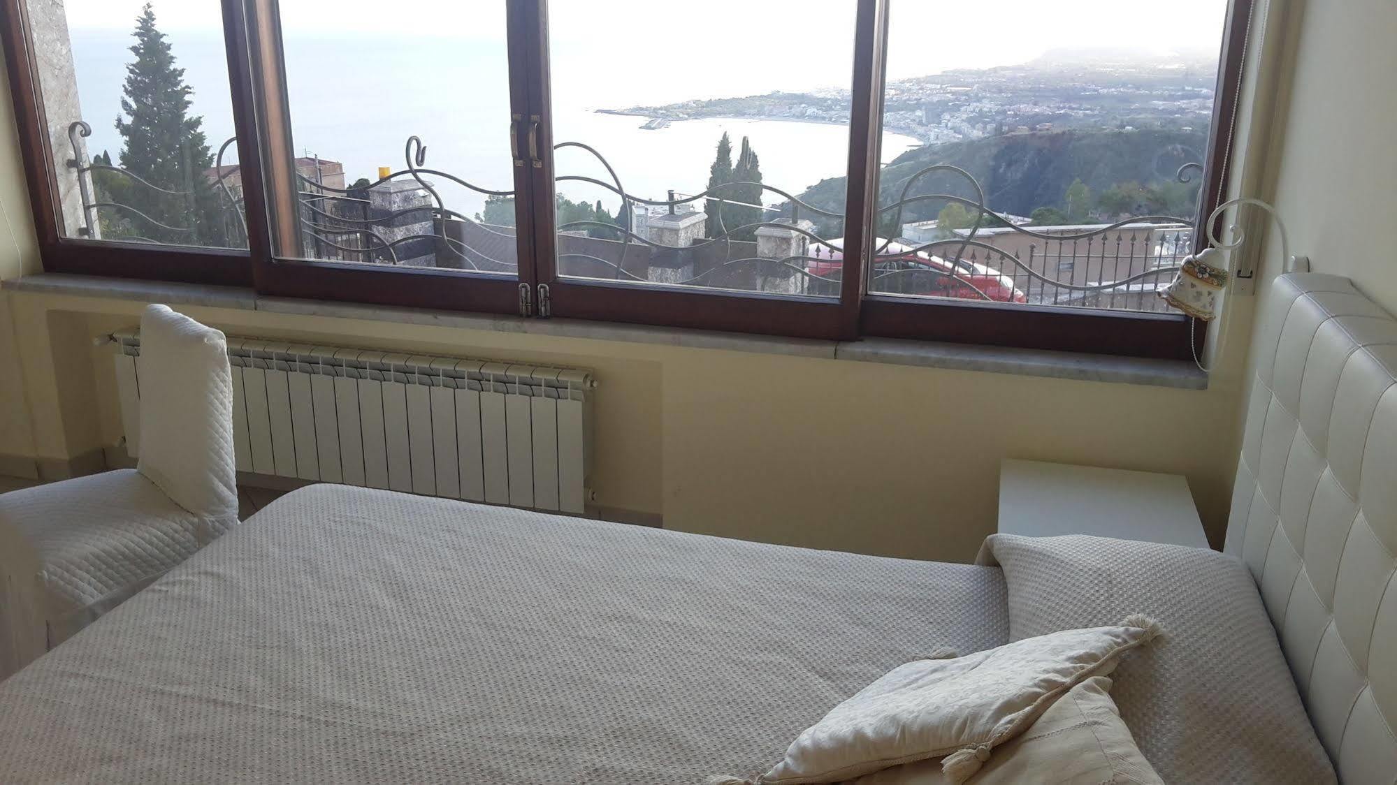 Sicula * Taormina